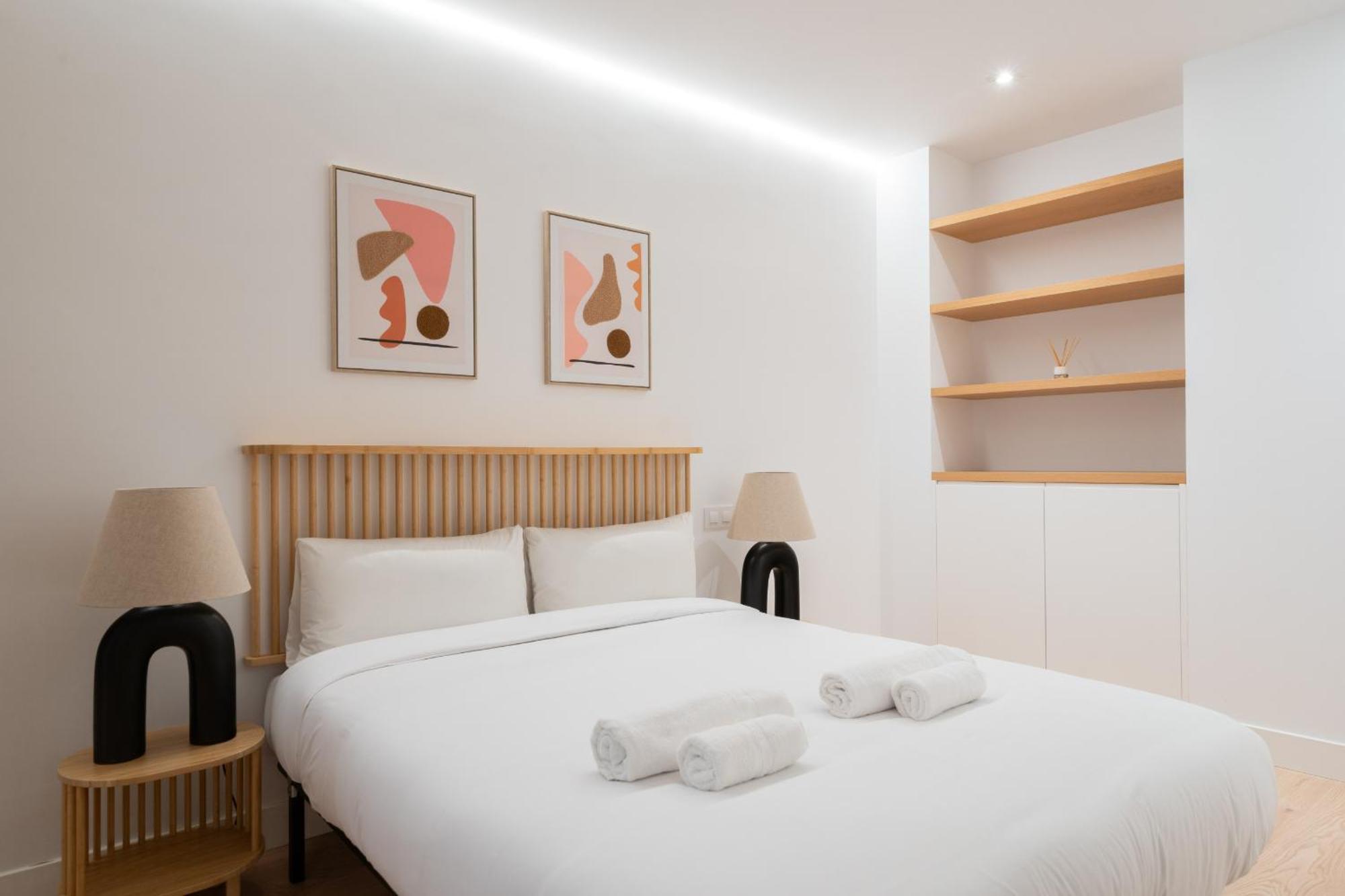 מדריד Apartamento Reformado Para 6 Personas En Plena Gran Via Alquiler Temporal מראה חיצוני תמונה