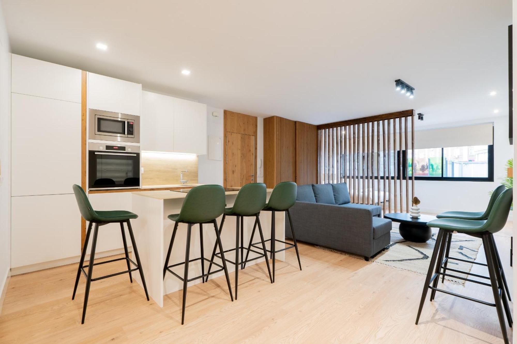 מדריד Apartamento Reformado Para 6 Personas En Plena Gran Via Alquiler Temporal מראה חיצוני תמונה